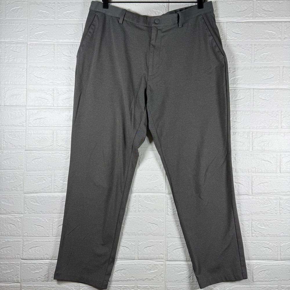 Uniqlo Kando Pants Mens XL Gray Flat Front Performance Trousers